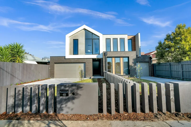 Mid-century home in Morningside